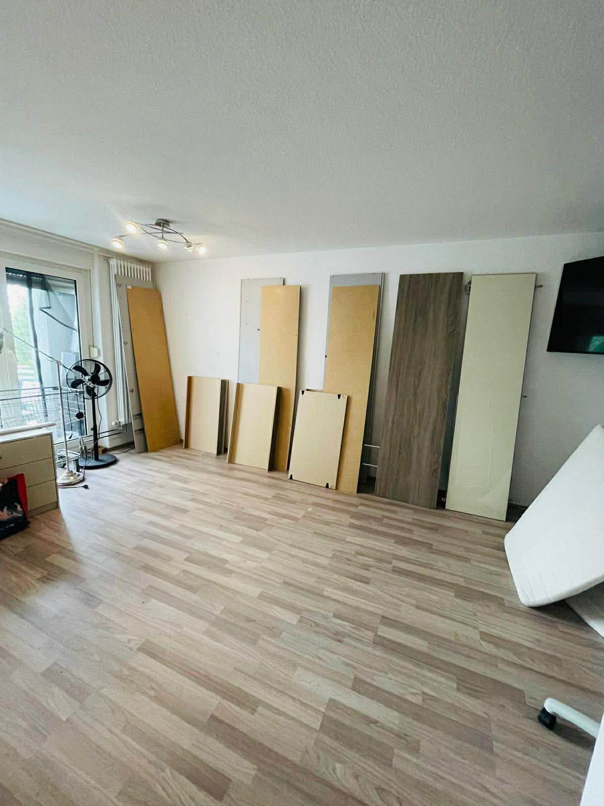 Mobiliar vorher